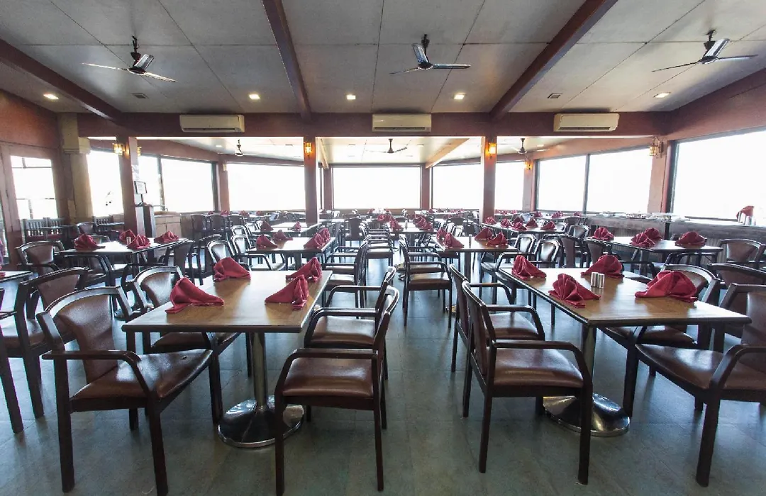 Upper Deck Resort - Highest Peak, Lonavala-1