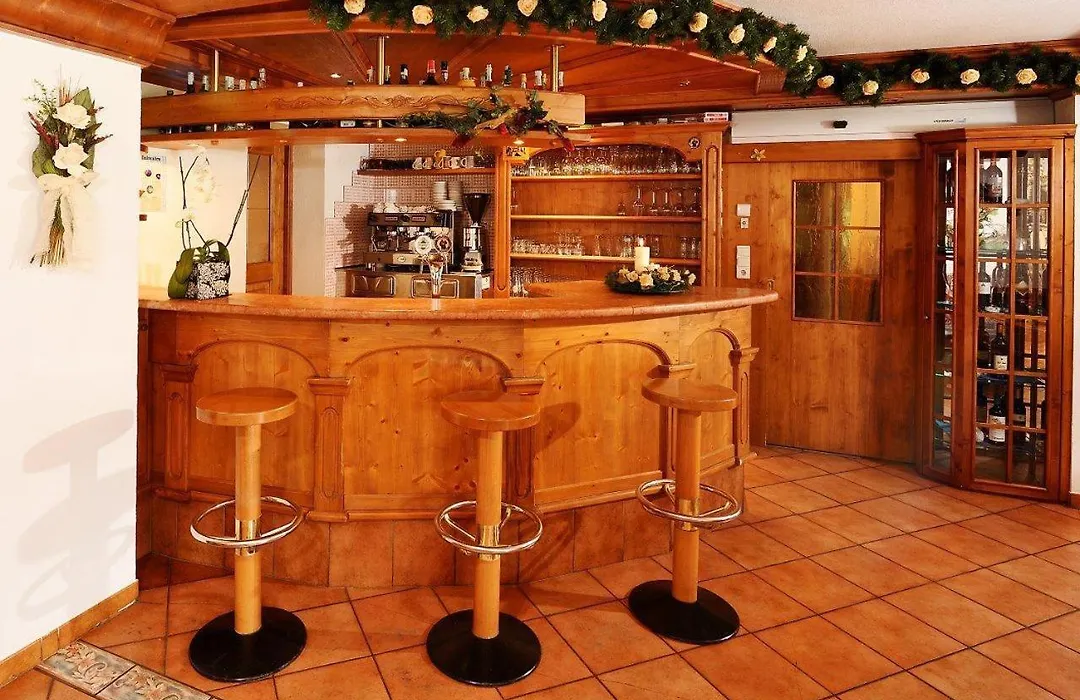 Hotel Tyrol-1