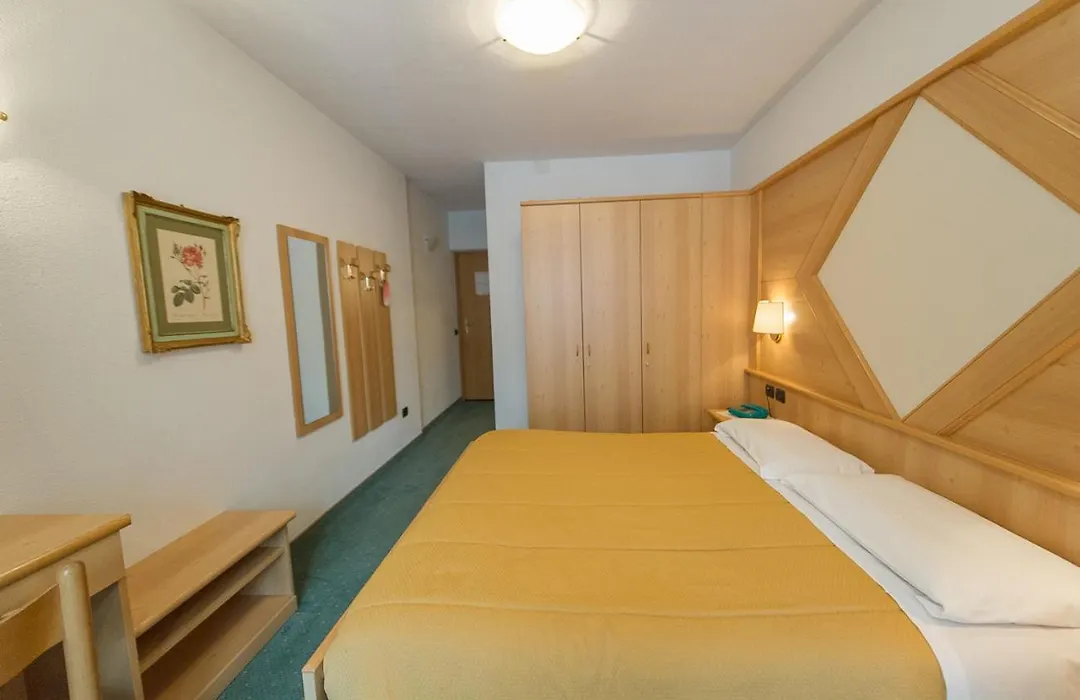 Hotel Italia-1