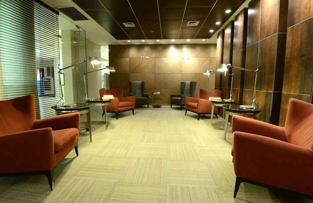 Holiday Inn Santiago - Airport Terminal By Ihg-1