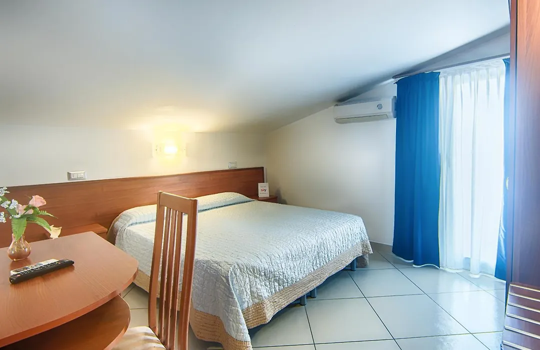 Hotel Euro-1