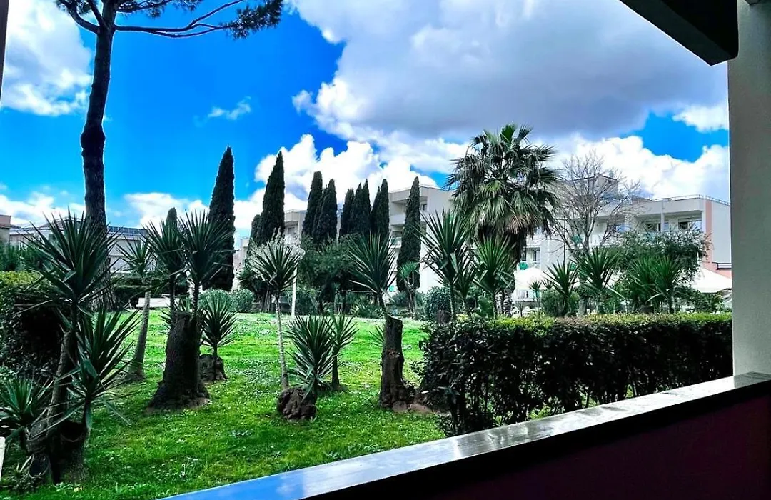 Aurelia Green Suite-1