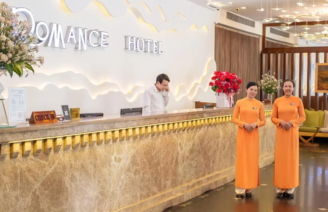 Romance Hotel-1