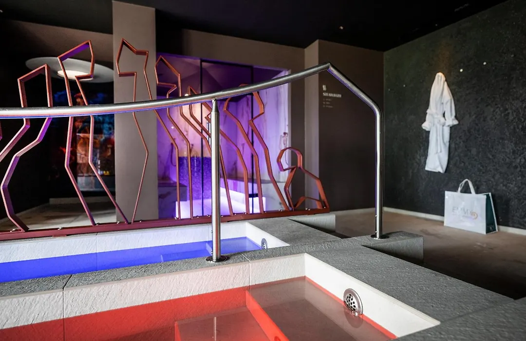 Hotel Emmy - Five Elements-1