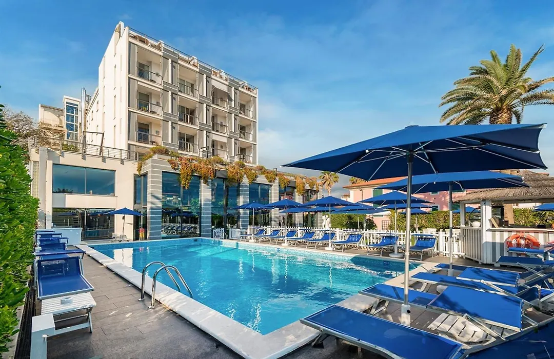 Hotel Excelsior-1