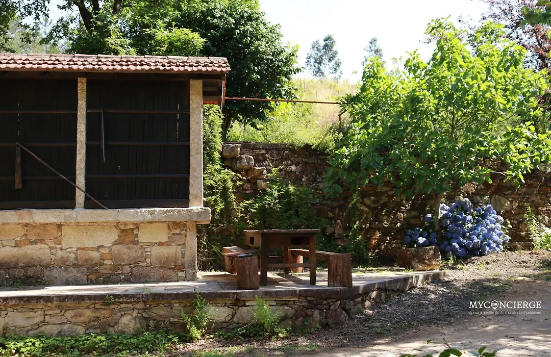 Moleiro da Costa Má-1
