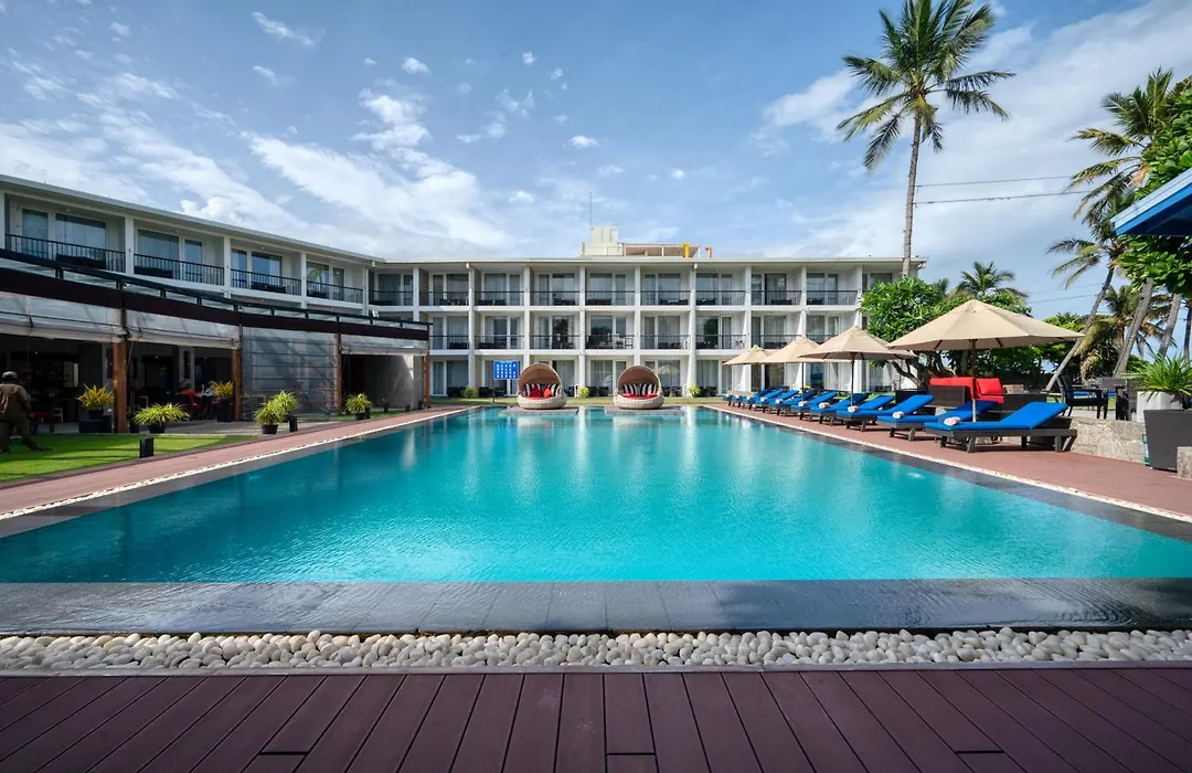 Camelot Beach Hotel-1