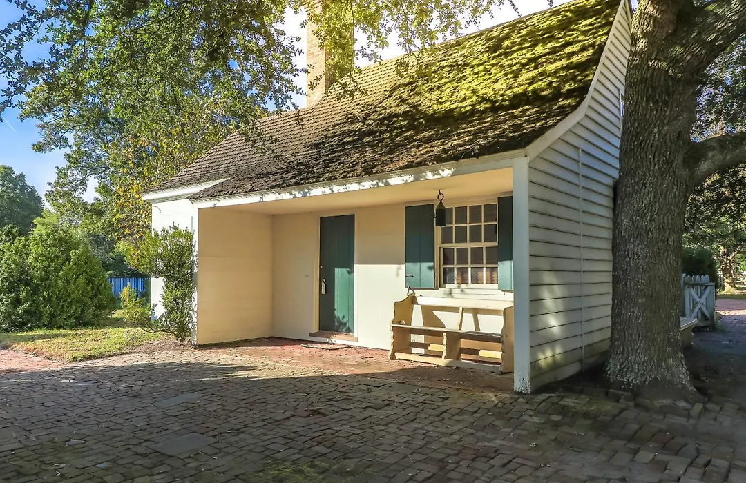 Colonial Houses, An Official Colonial Williamsburg Hotel-1