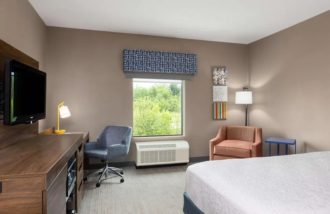 Hampton Inn & Suites Harrisburg-1
