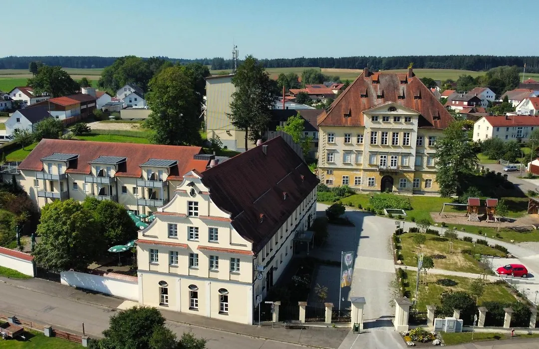 Autenrieder Brauereigasthof-1