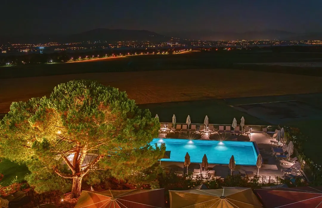 Everness Hotel & Resort-1
