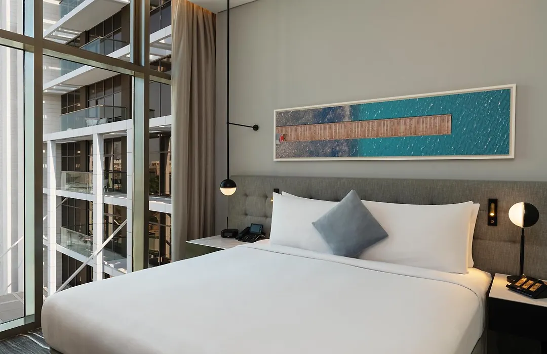 Th8 Palm Dubai Beach Resort, Vignette Collection By Ihg-1