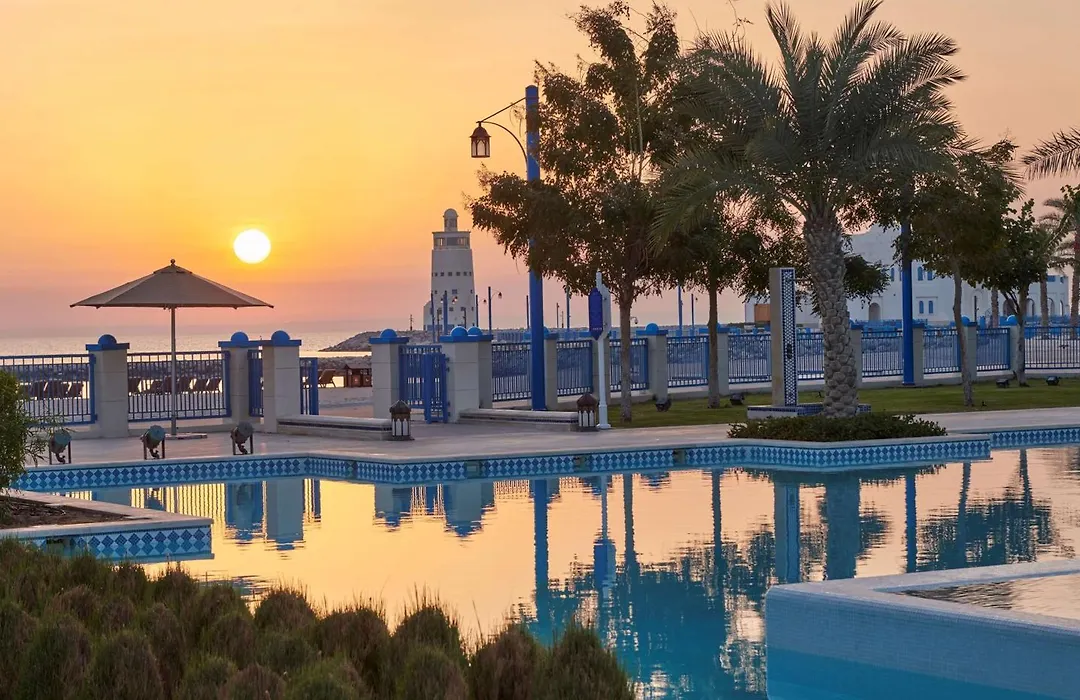 Hilton Salwa Beach Resort&Villas-1