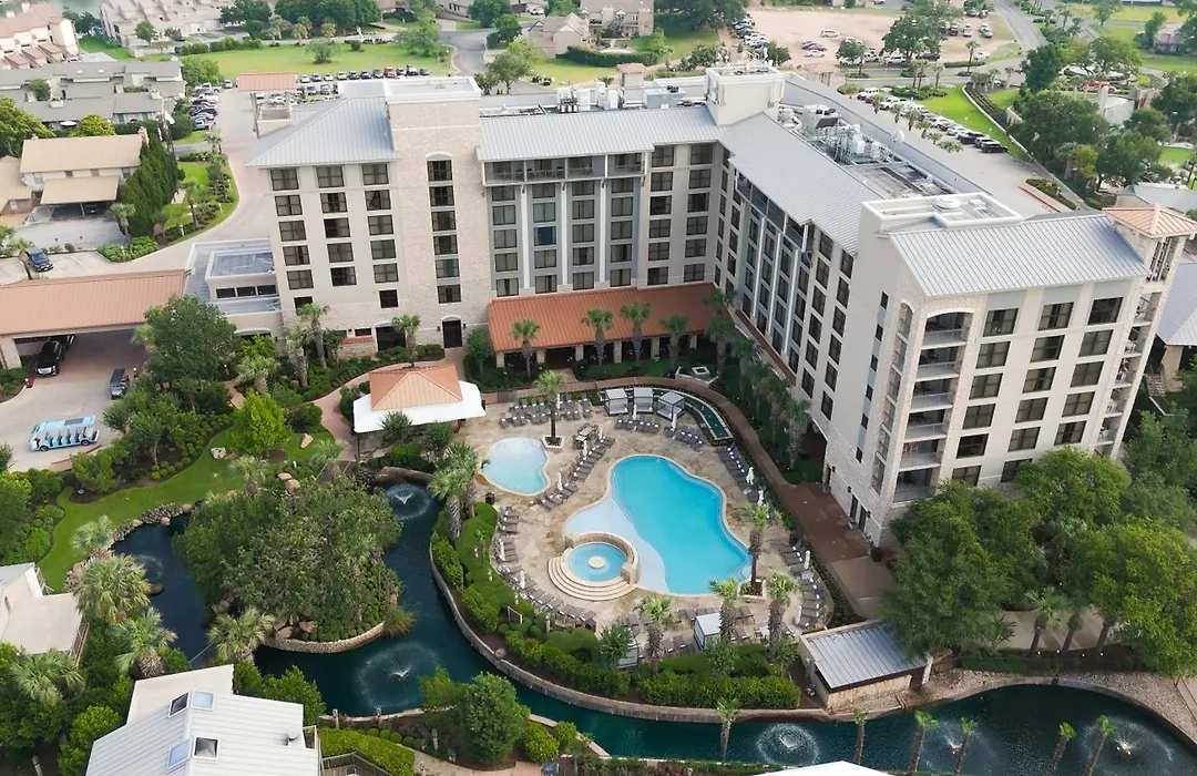 Horseshoe Bay Resort-1