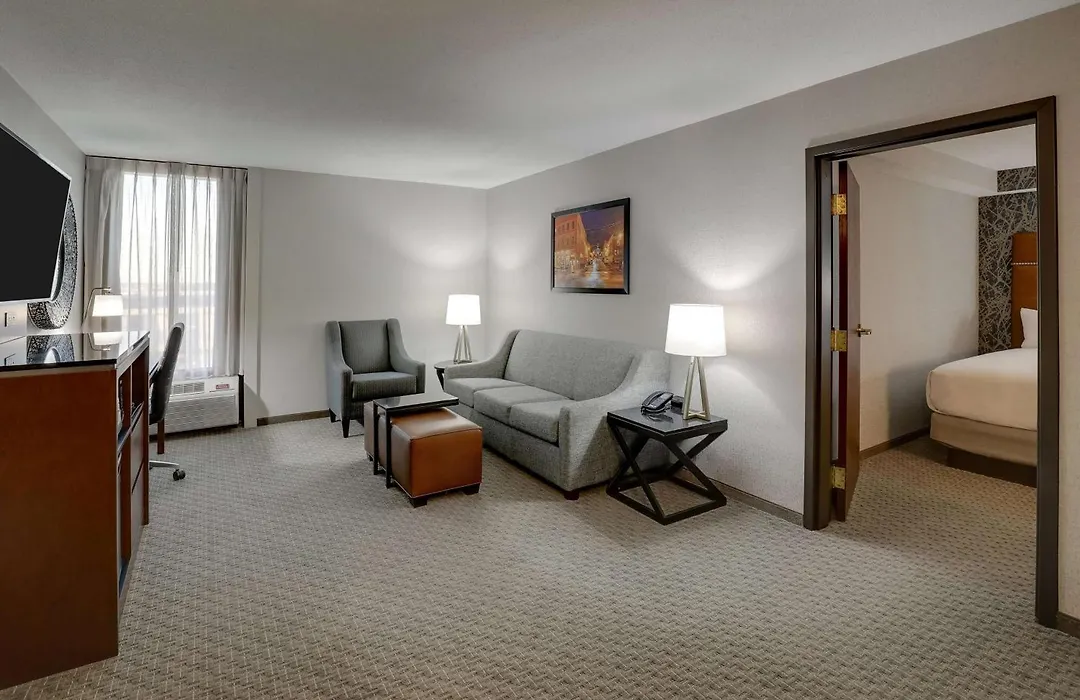 Drury Inn & Suites Cape Girardeau-1