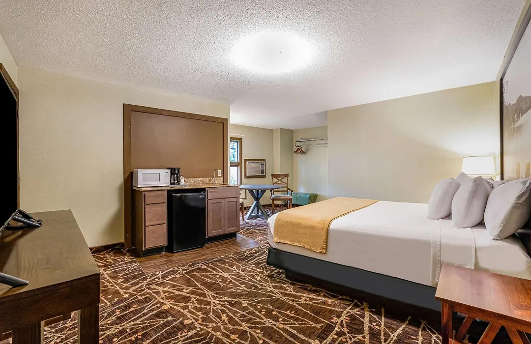 Super 8 By Wyndham Lake George/Downtown-1