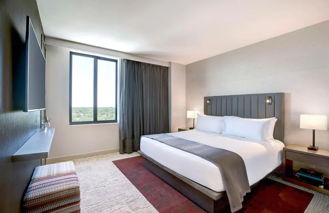 Thesis Hotel Miami Coral Gables, Curio Collection By Hilton-1
