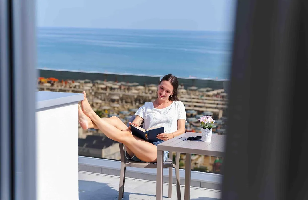 Hotel Ascot Riccione-1