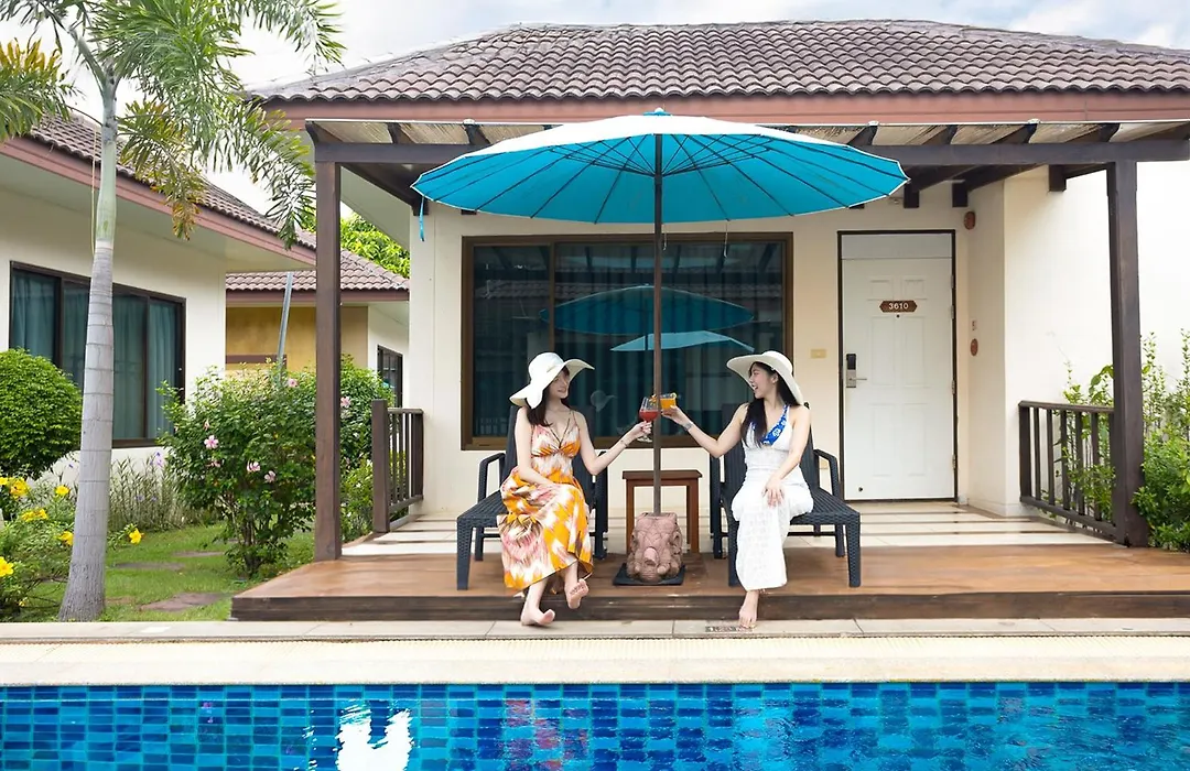 Pinnacle Grand Jomtien Resort&Beach Club - SHA Extra Plus-1