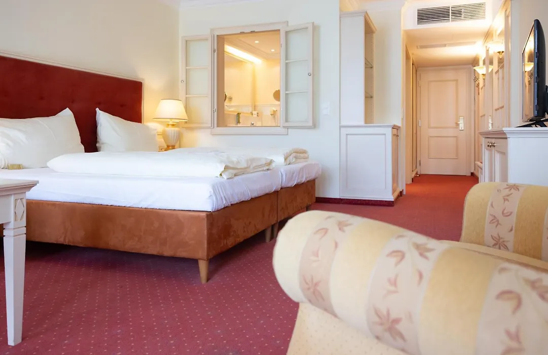 Parkhotel-1