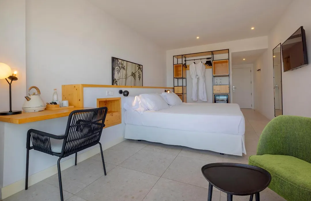 Hm Ayron Park - Adults Only-1