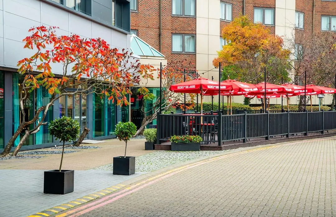 Radisson Hotel And Conference Centre London Heathrow-1