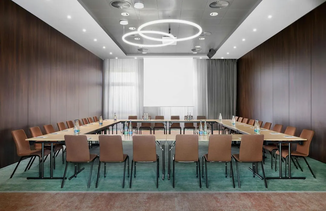 Courtyard By Marriott Basel-1