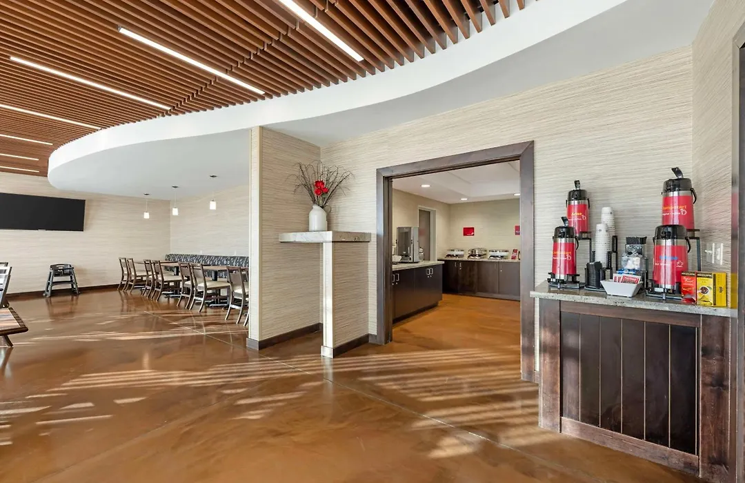 Best Western Plus Lakeview Hotel-1
