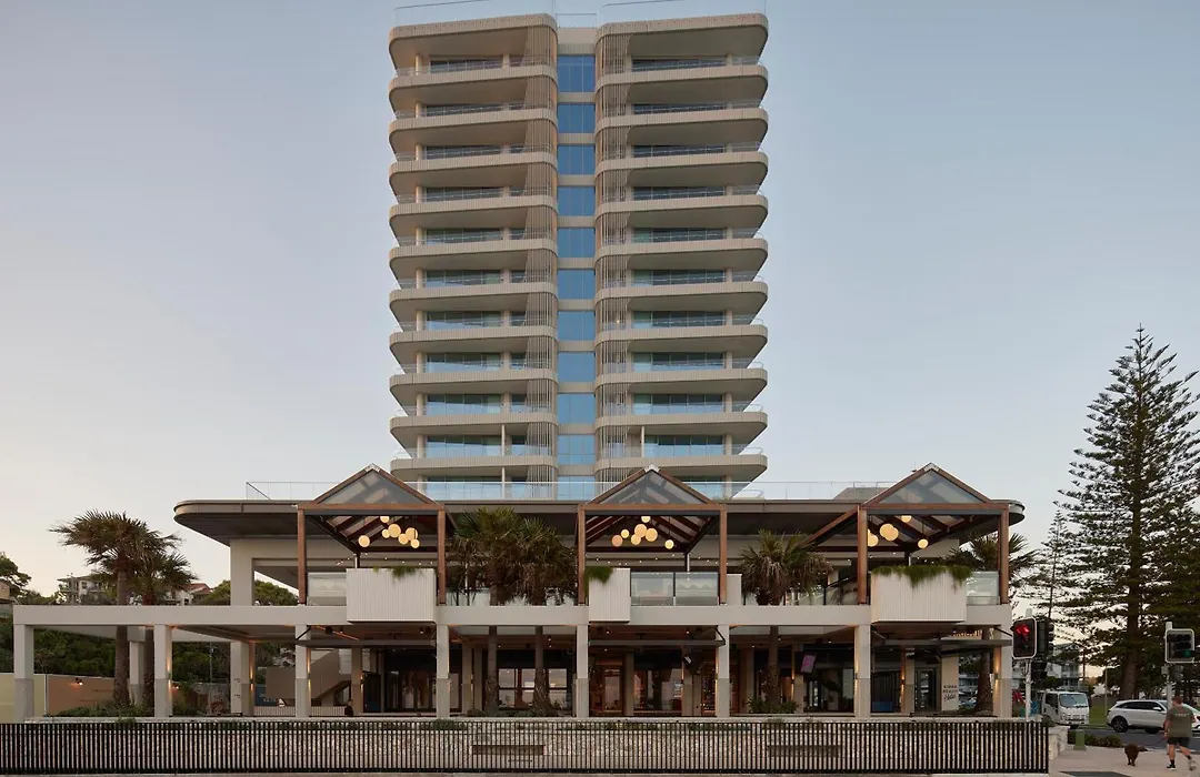 Kirra Point Holiday Apartments-1