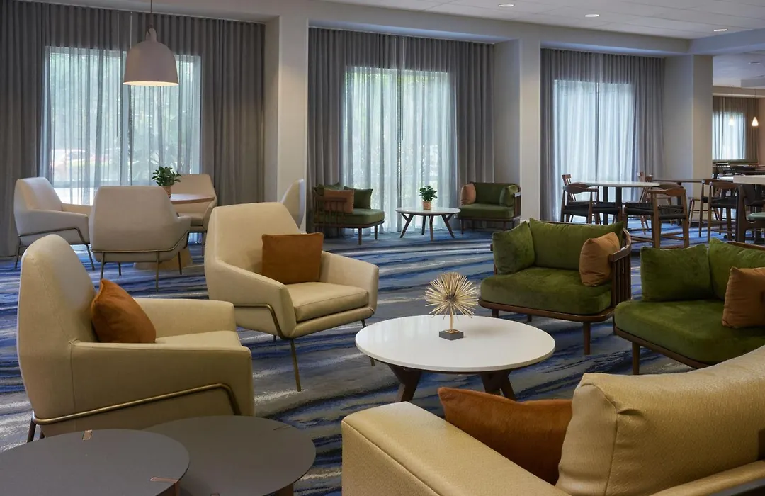 Fairfield Inn & Suites By Marriott Orlando International Drive/Convention Center-1
