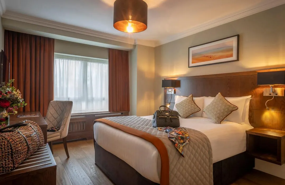 Glenroyal Hotel-1