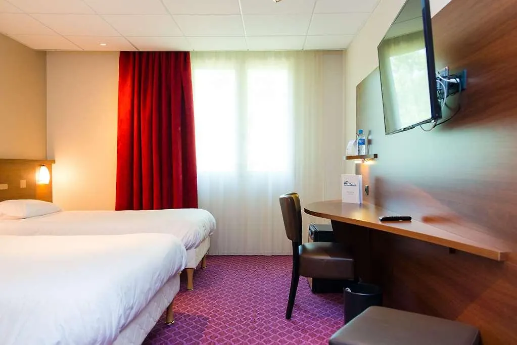 Brit Hotel Nantes Vigneux - L'Atlantel-1