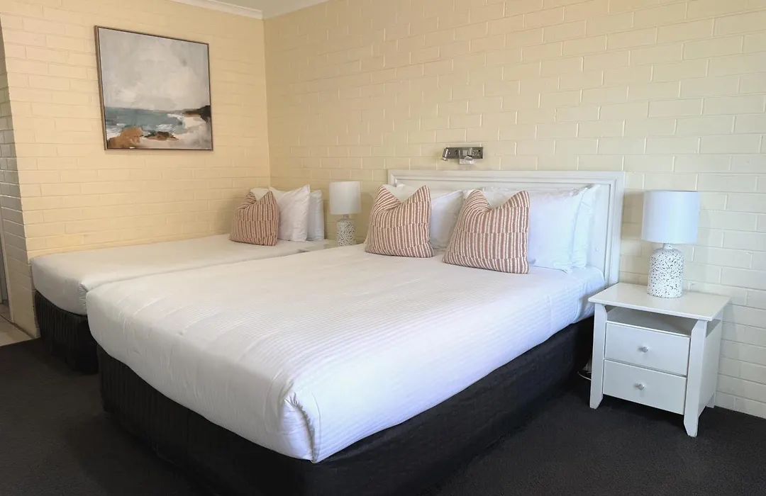 Pelican Motor Inn-1
