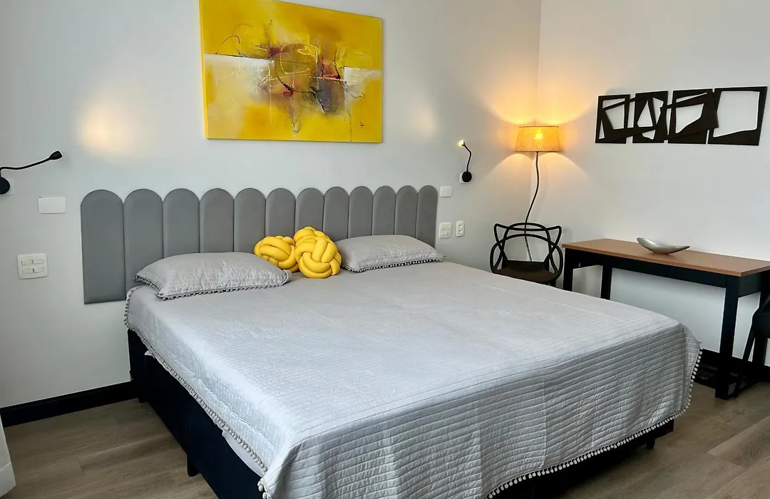 Stay Helbor Santos-1