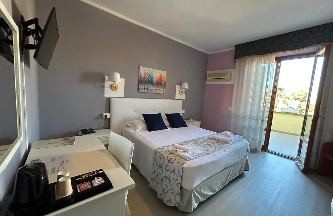 Hotel Duca Della Corgna-1