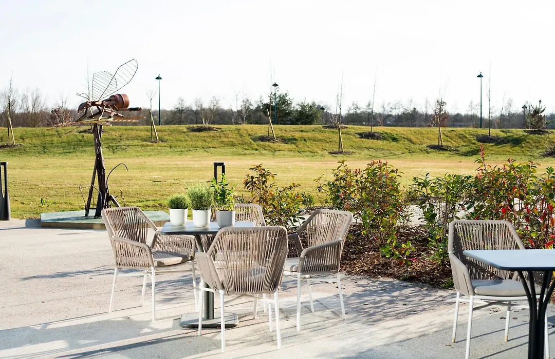 Ki Space Hotel & Spa - Near Disneyland Paris-1