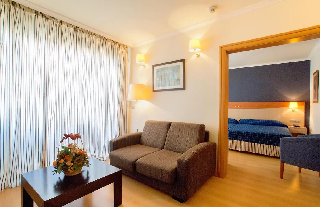 Hotel President-1