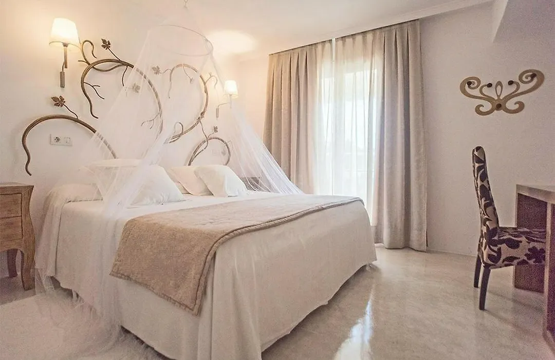 Hotel Sa Volta-1