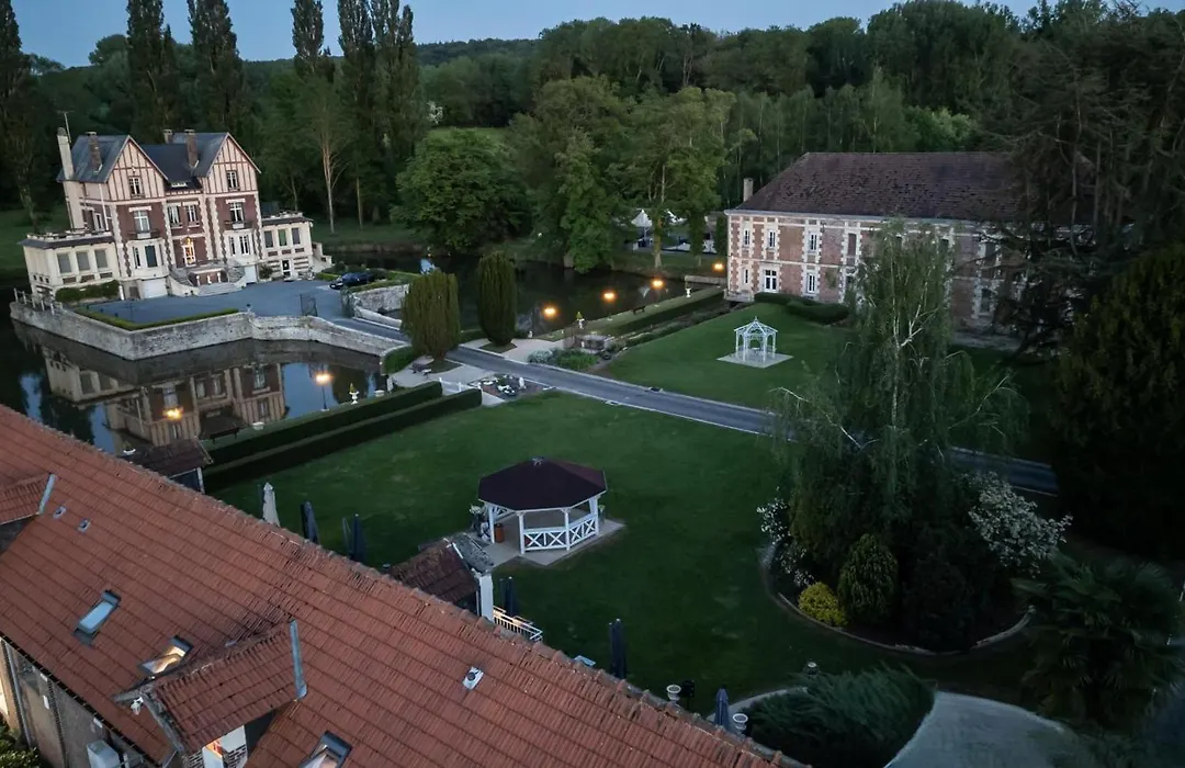 Chateau de Quesmy-1