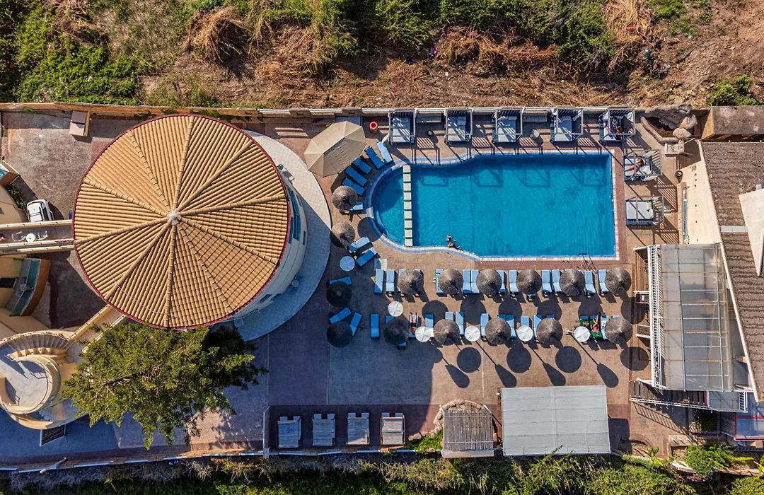 Island Kavos-1