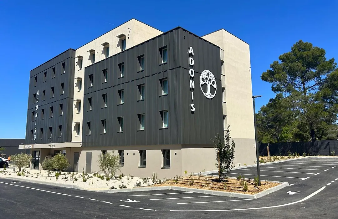 Adonis le Castellet-1
