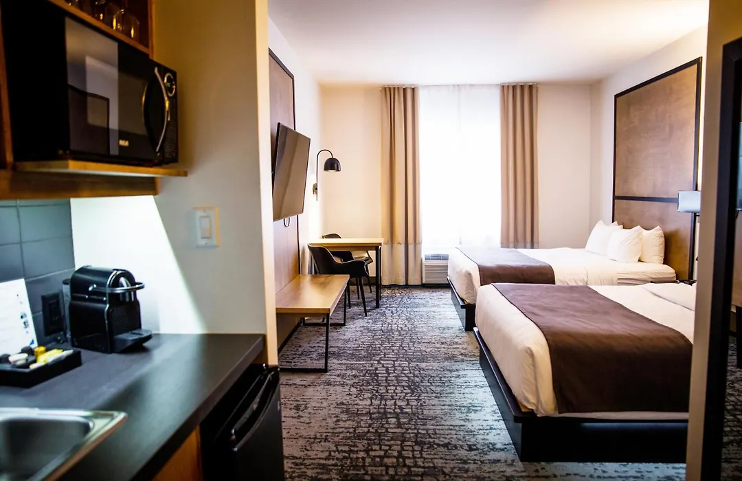 Ax Hotel-1