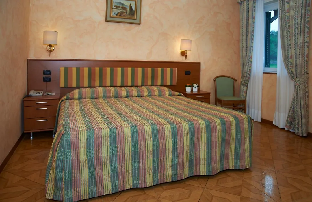 Hotel La Bussola-1