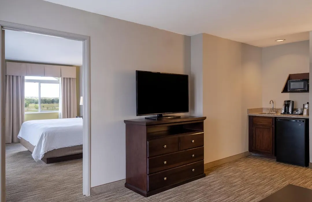 Holiday Inn Express & Suites Chicago-Libertyville By Ihg-1