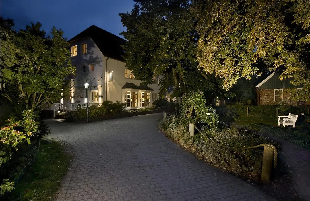Hotel Inselfriede-1