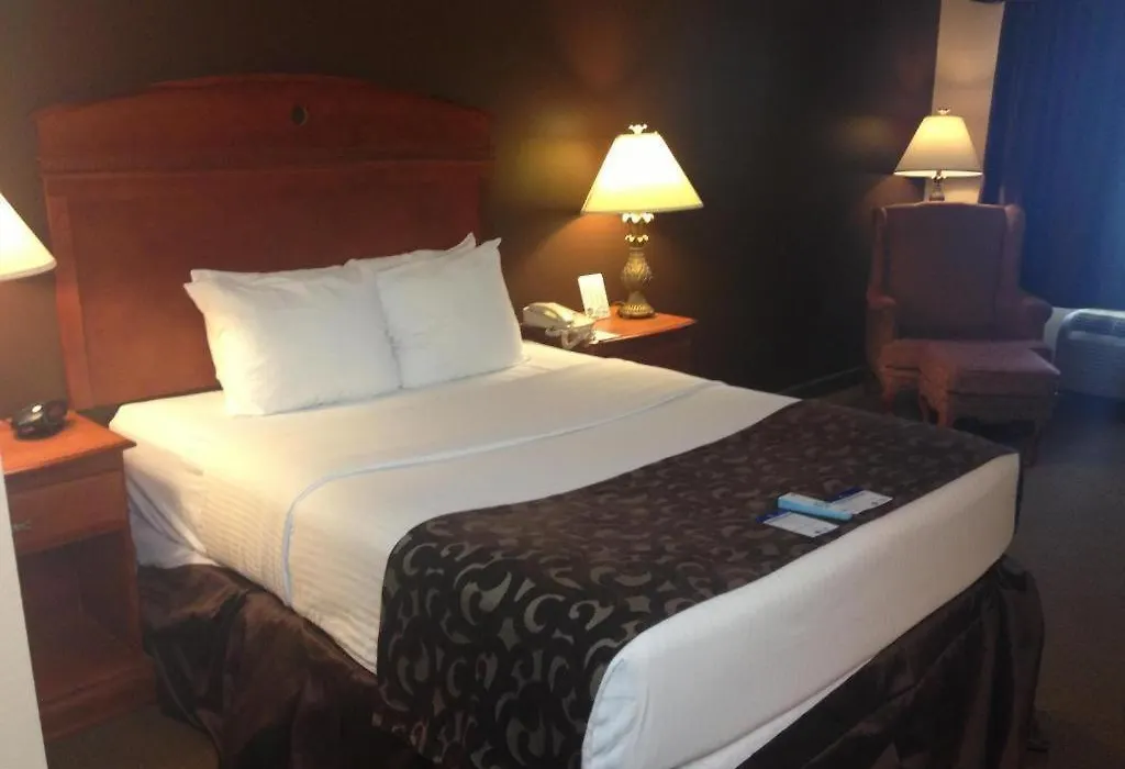 Best Western Manhattan Inn-1