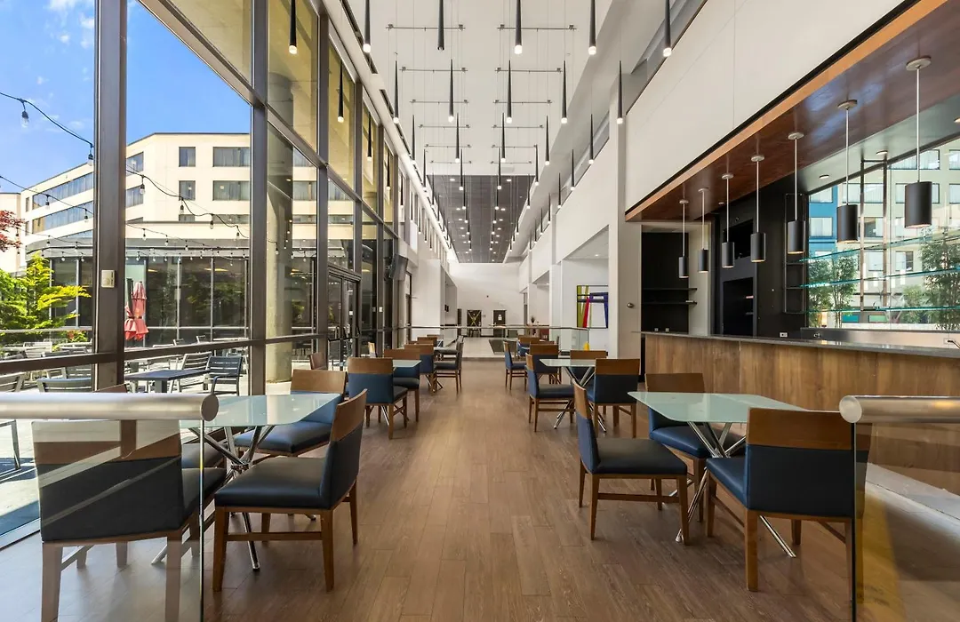 The Armon Stamford Hotel & Conference Center-1