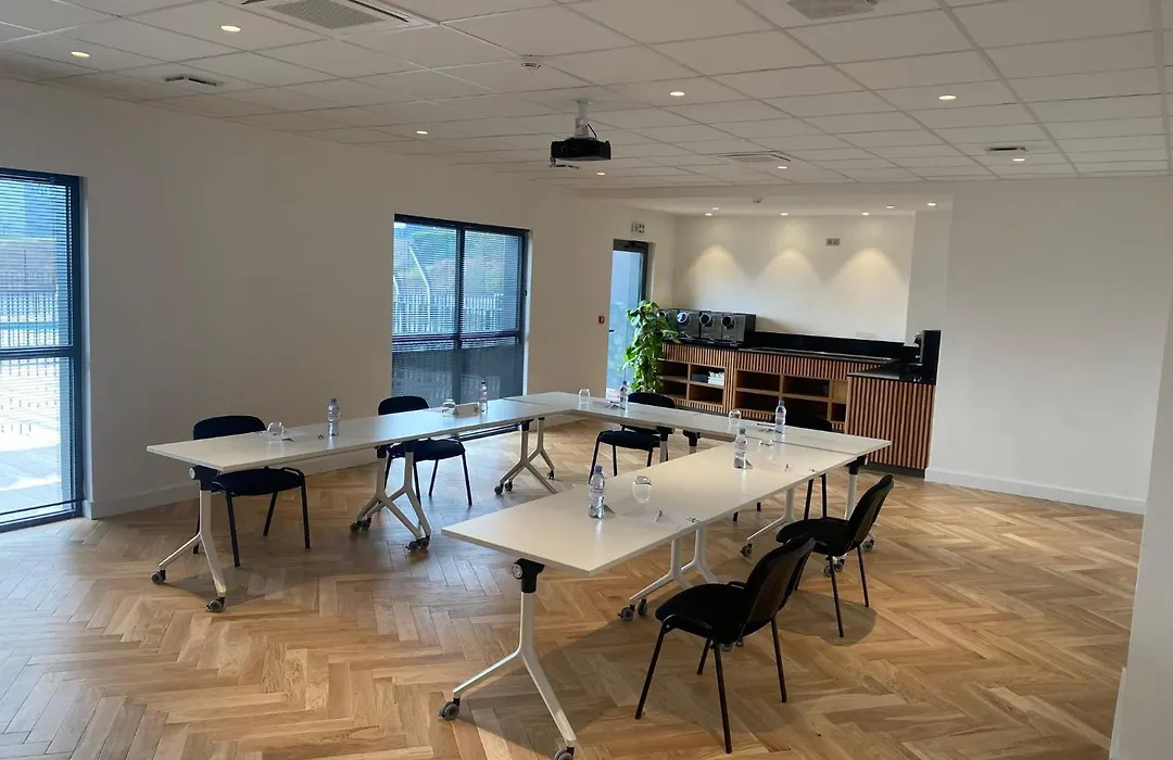 Holiday Inn Dijon Sud - Longvic By Ihg-1