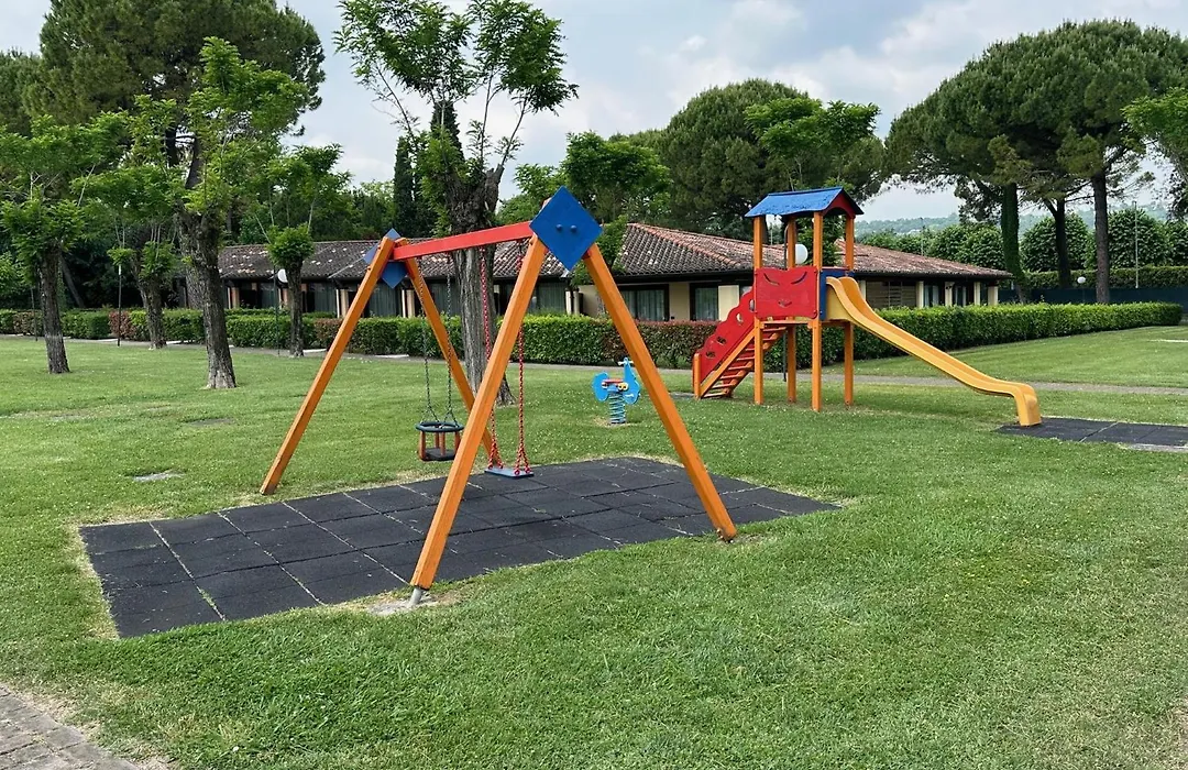Le Corti Del Lago-1