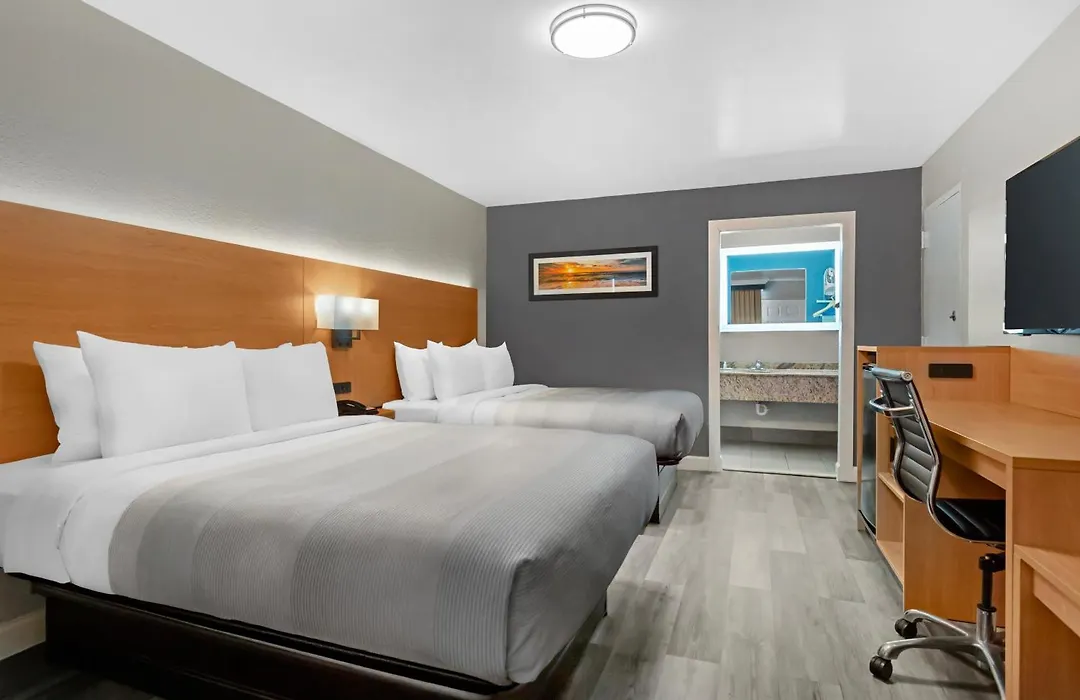 Quality Inn And Conference Center Tampa-Brandon-1